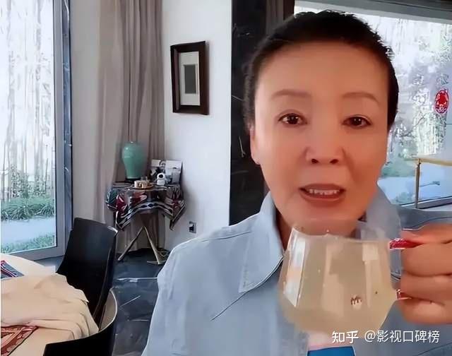 张兰情史:前夫颜值高,二婚丈夫默默支持她,与具俊晔相似 - 知乎