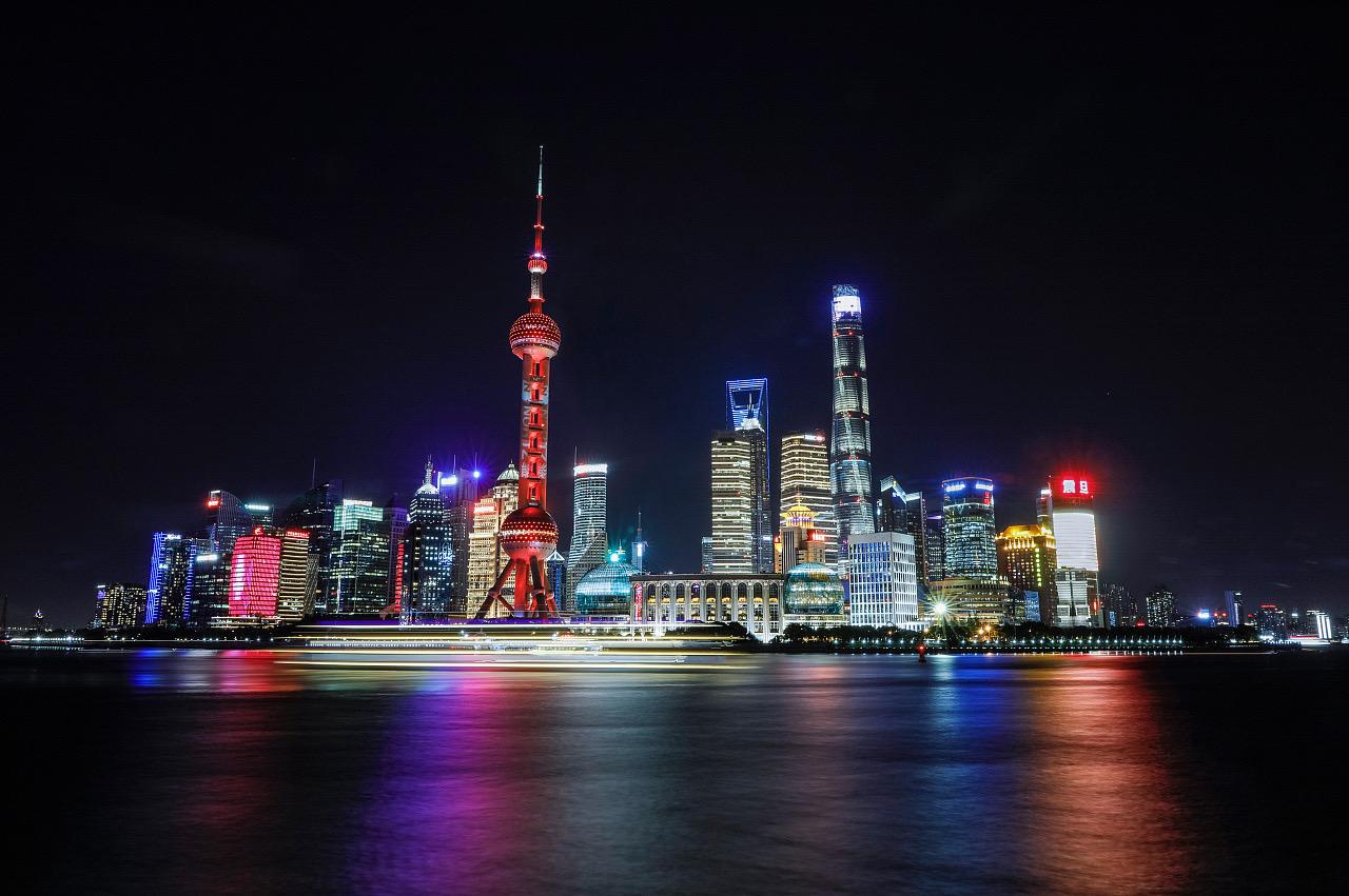 全球最大企业苹果市值17.15万亿，相当于4个上海，17.5个华为。 - 知乎