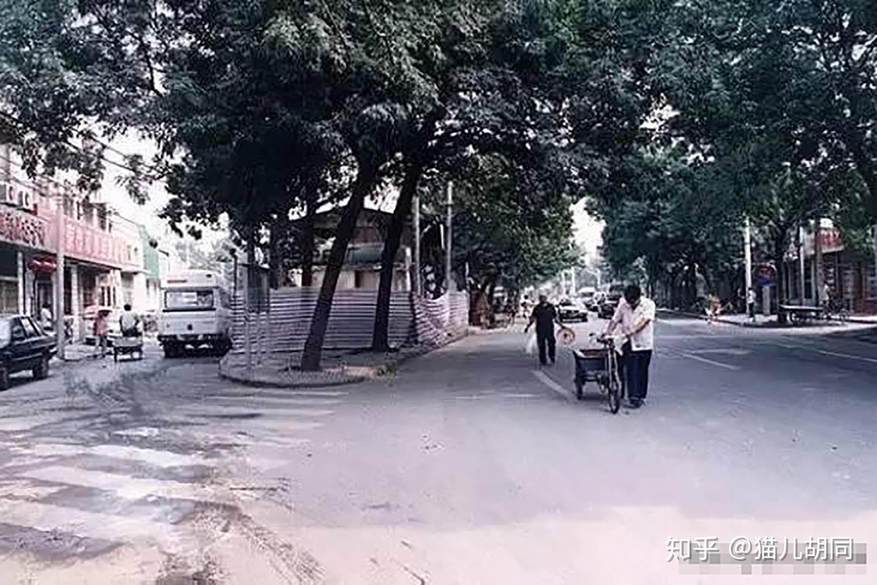 一组照片带您穿越北京三十年