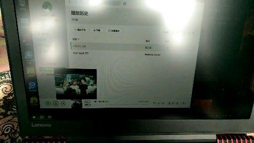 买的联想拯救者R720,偶尔会有杂音,不论喇叭外