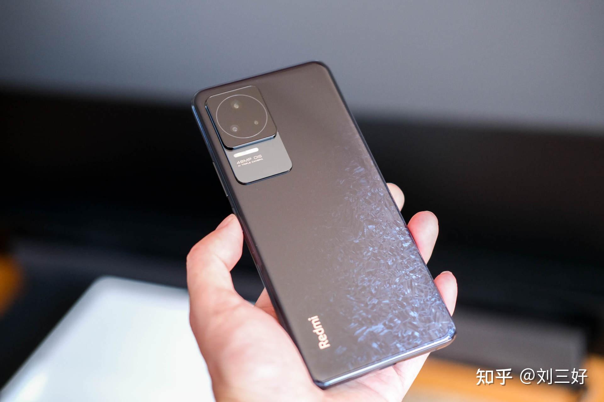 加上三星2k旗舰直屏,120w充电,1亿像素ois镜头,都是这款手机最大的
