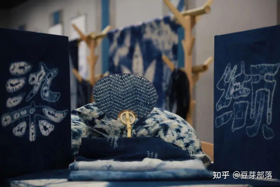 素手染繁花!金山这款流行千年的“时尚”,又潮又好看! - 知乎