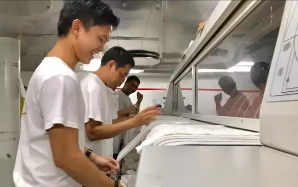 上了船,还得和中介打交道么?初次登船、离船、回船流程全攻略(海乘必读) - 知乎