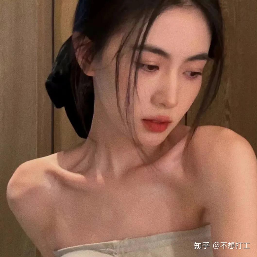 头像又纯又欲的女生头像