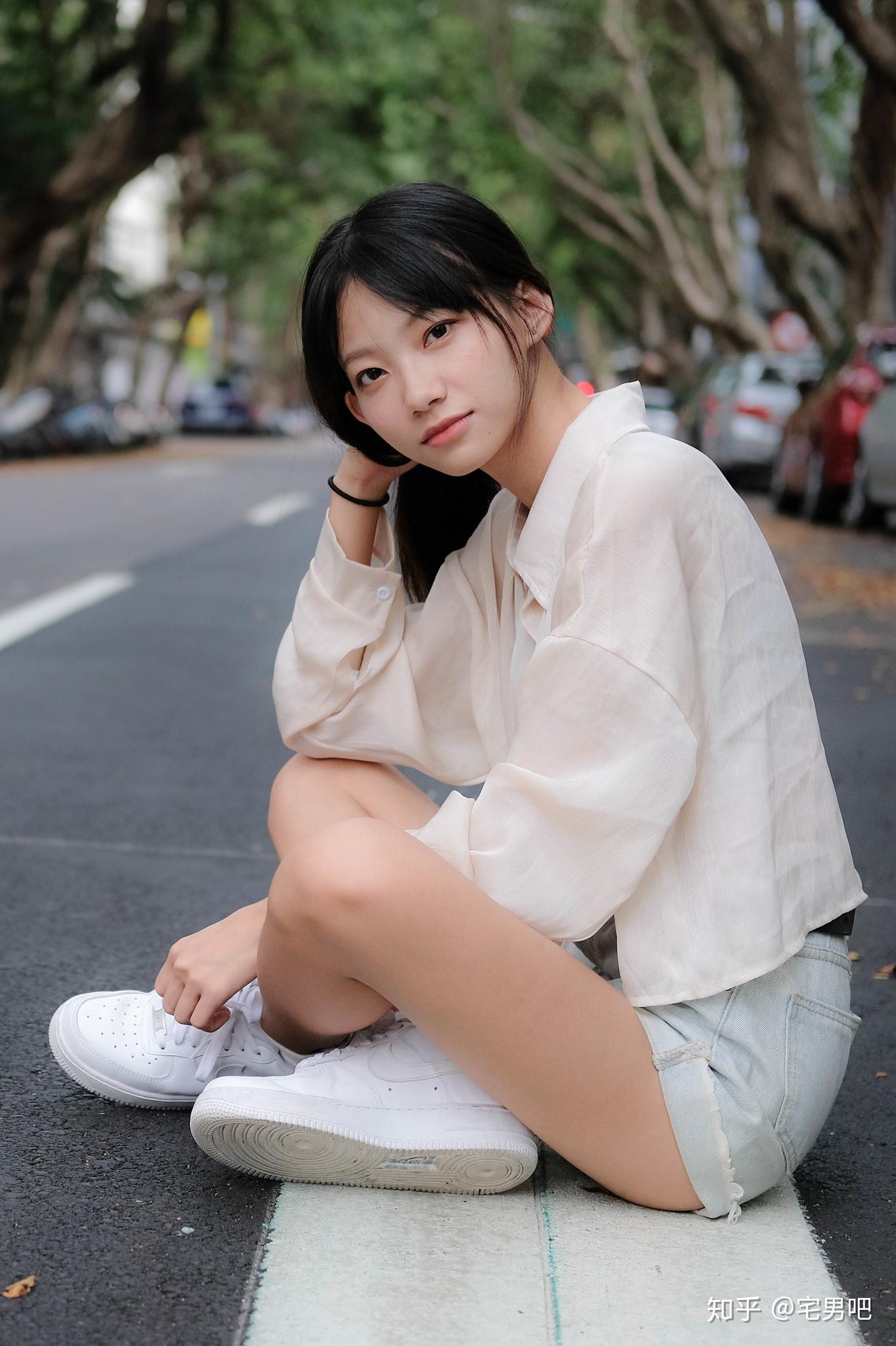 气质丨看你那面目清秀身材娇小的女朋友来啦