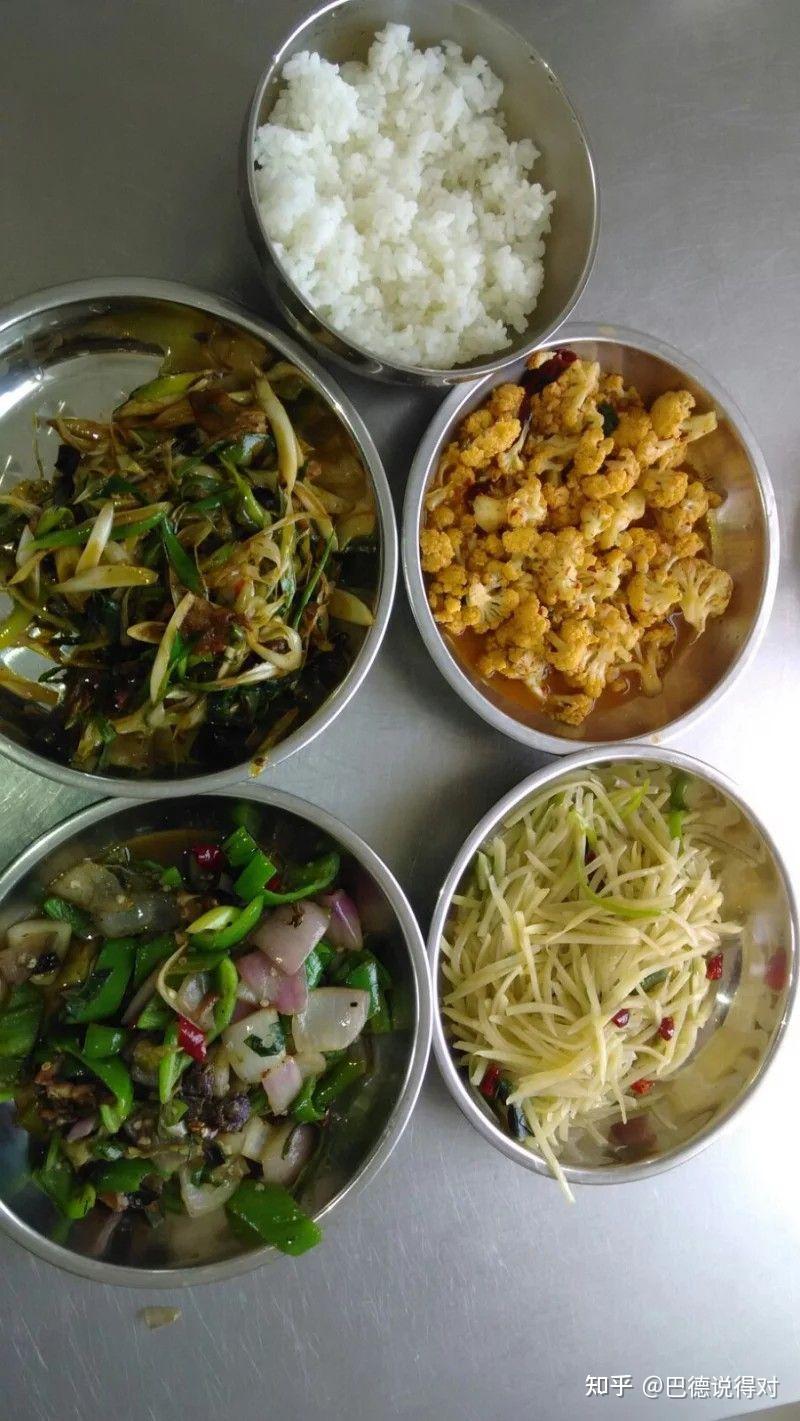 部队的伙食真的很好吗?大锅饭能有多好? - 知乎