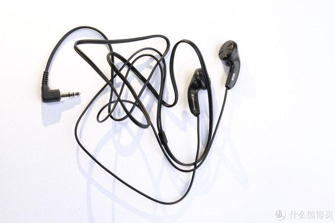 后期的mx300基本上都是等长线弯插头的设计:后期mx