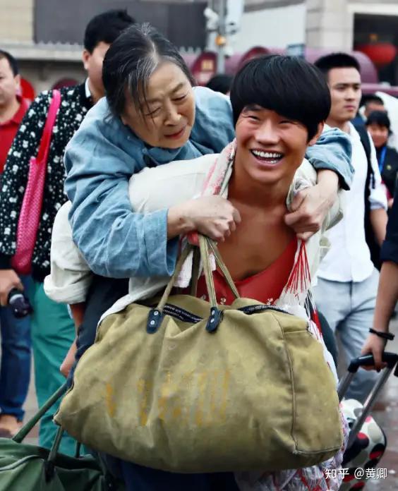 二,张少华的"孙女婿""干儿子",都是她在这个世界上的"财富"