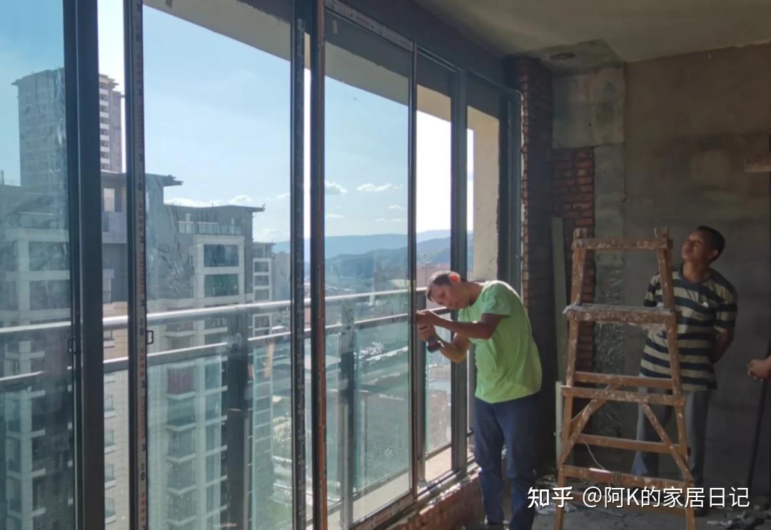 不听劝!坚持给阳台做了5个设计,入住后,门槛都快被邻居踩烂了 - 知乎