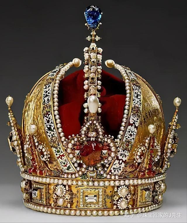 法国王室的蓝宝石王冠图片