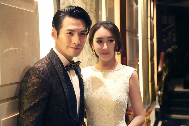 古装第一美男子严屹宽晋升爸爸天生衣架子的杜若溪太幸福了