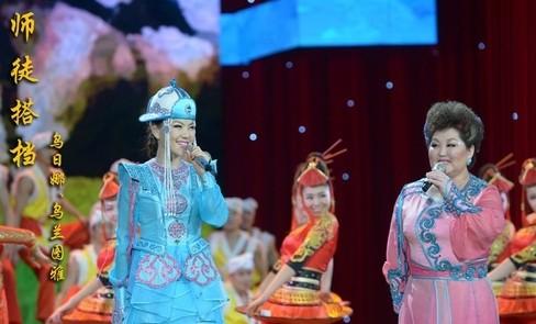 就乌兰托娅和乌兰图雅两人的事展开讨论,但是并没有掀起多大的水花
