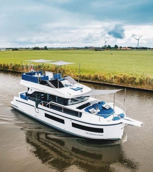 首艘慢速巡航游艇德尔菲d11fly到港自在航行山河湖海