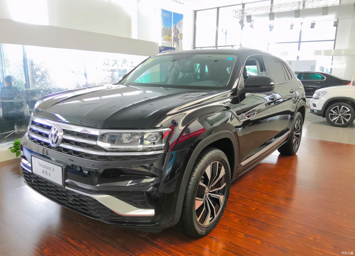2020款大众途昂x实车进店!黑色涂装气场足,配并线辅助 全景影像
