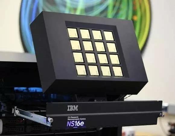 ibm重磅宣布全球首个商业用途量子计算云服务实用型量子计算机之争日