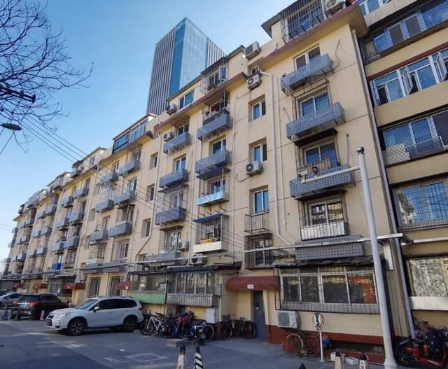 【北京石景山区】八角南里57平米两居室6.4折,190w起拍!