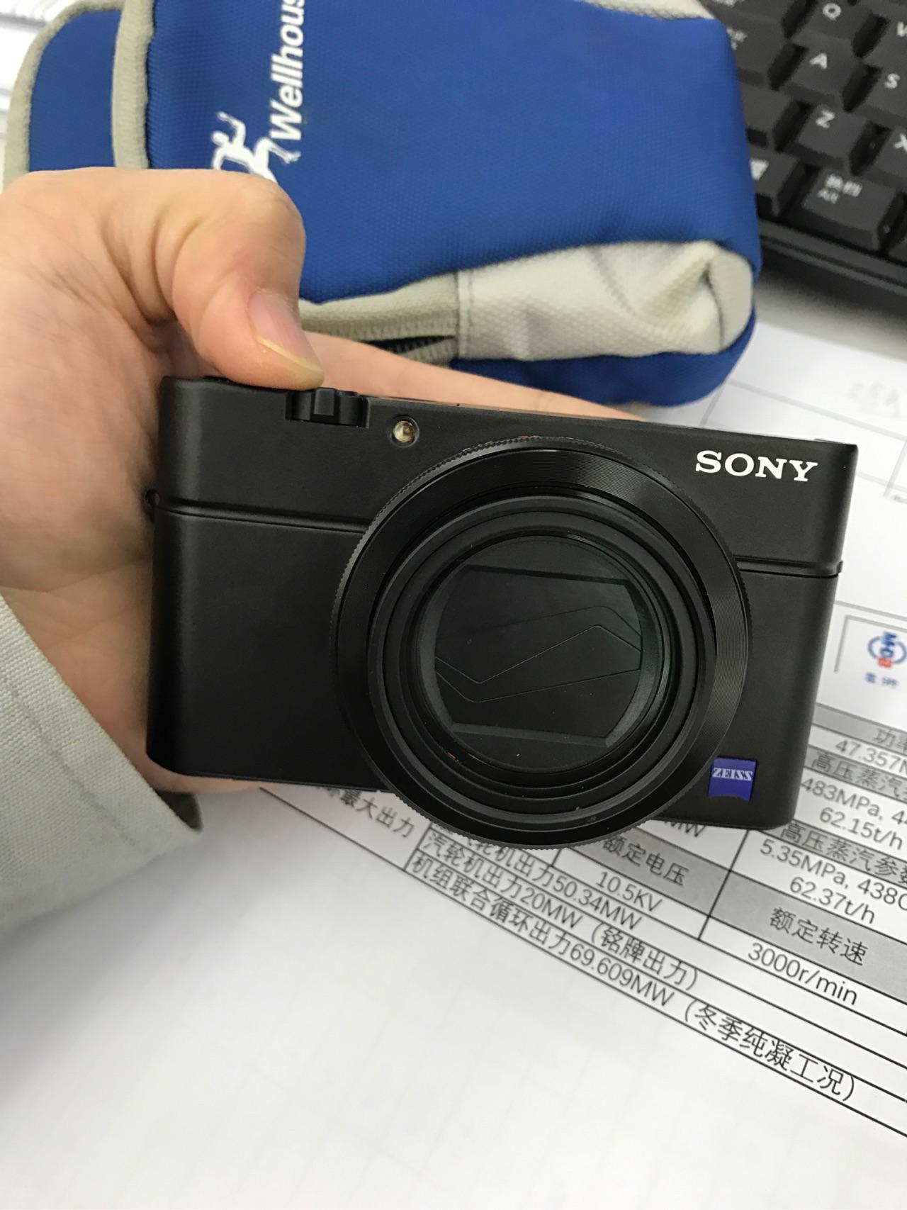 从抓拍、对焦速度角度讲,iPhone7 PLUS的和 索