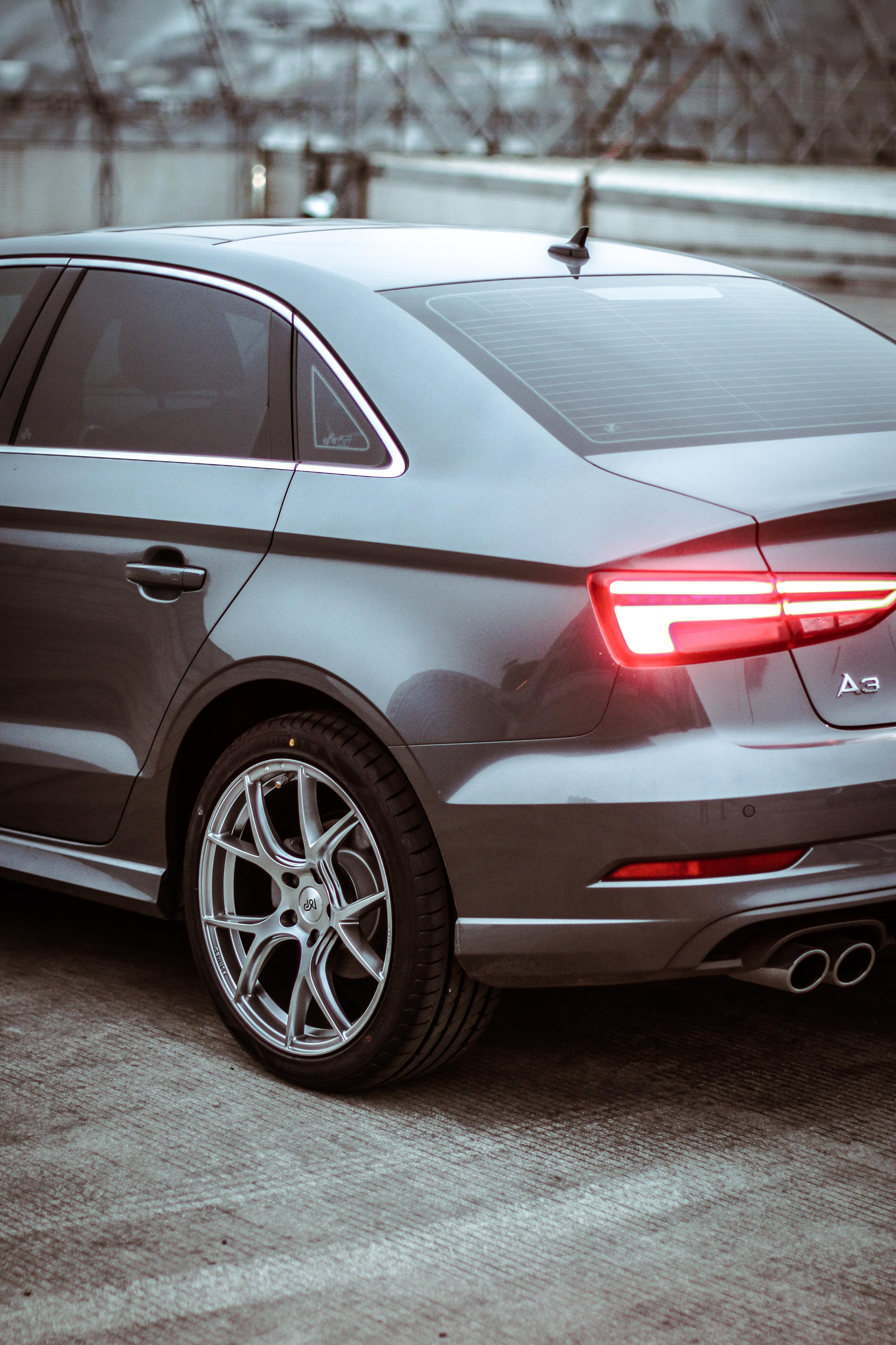 天生就是改装的好胚子换个轮毂让奥迪a3更有钢炮味