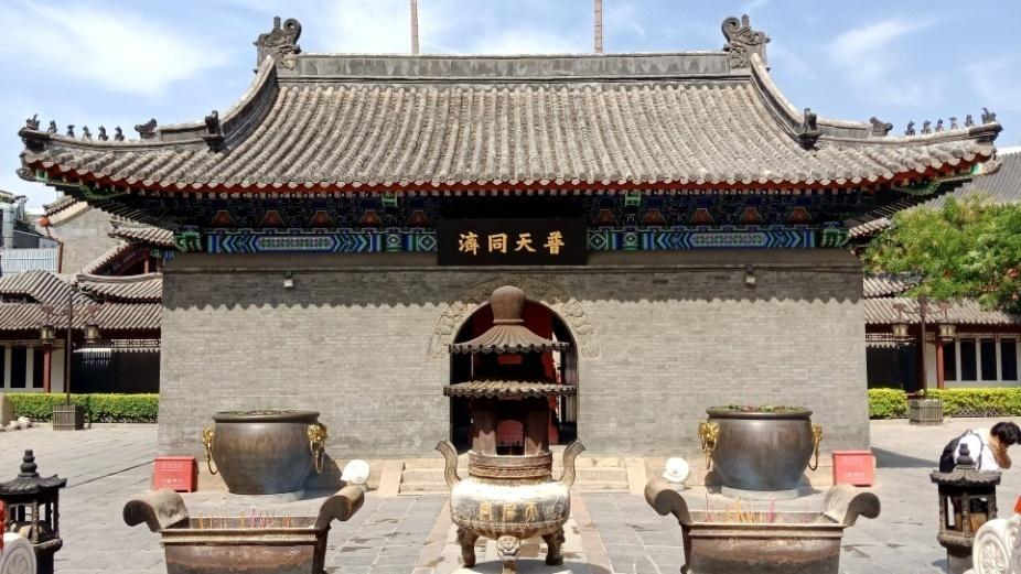 是闽浙一带的南方人,正是他们在航运中将自己的信仰崇拜带到了天津,而