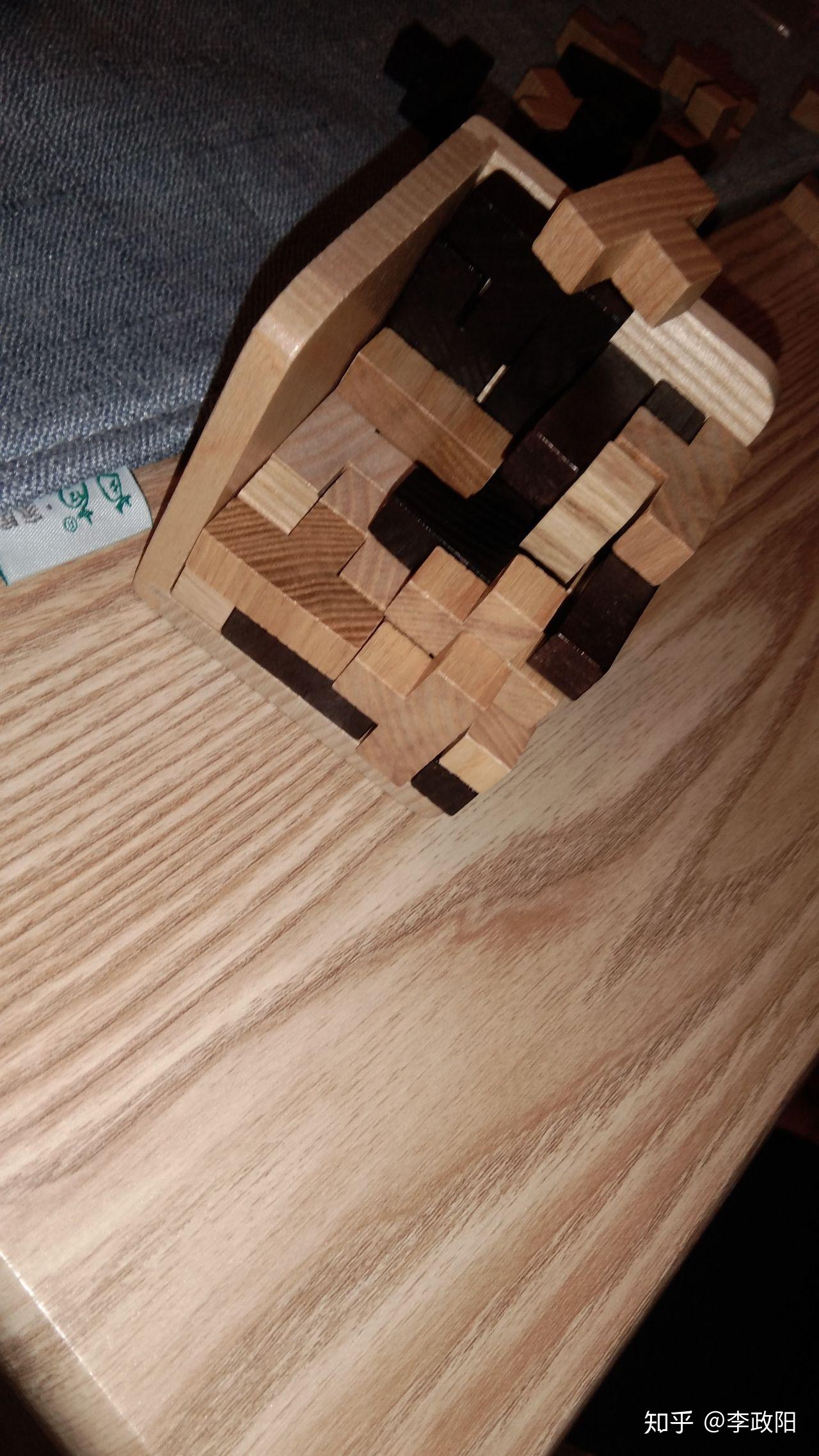 这个鲁班锁怎么拼