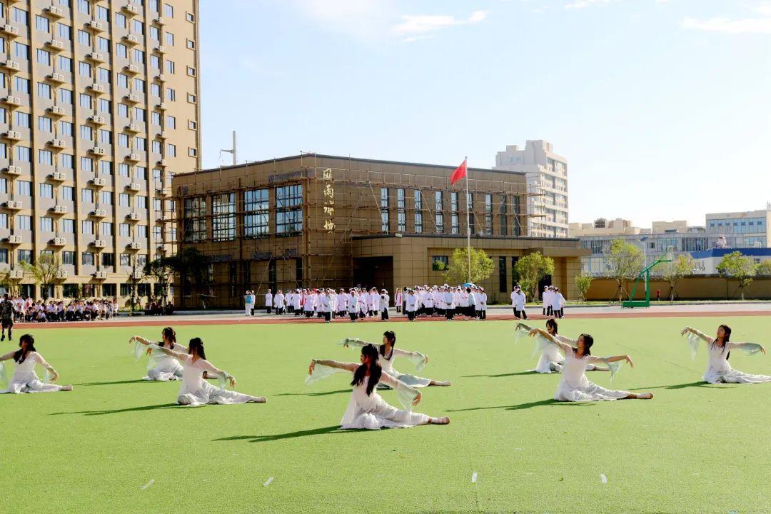 优雅的民族舞蹈是文明的传承,是文化的发展,是融在炎黄子孙血脉的自信