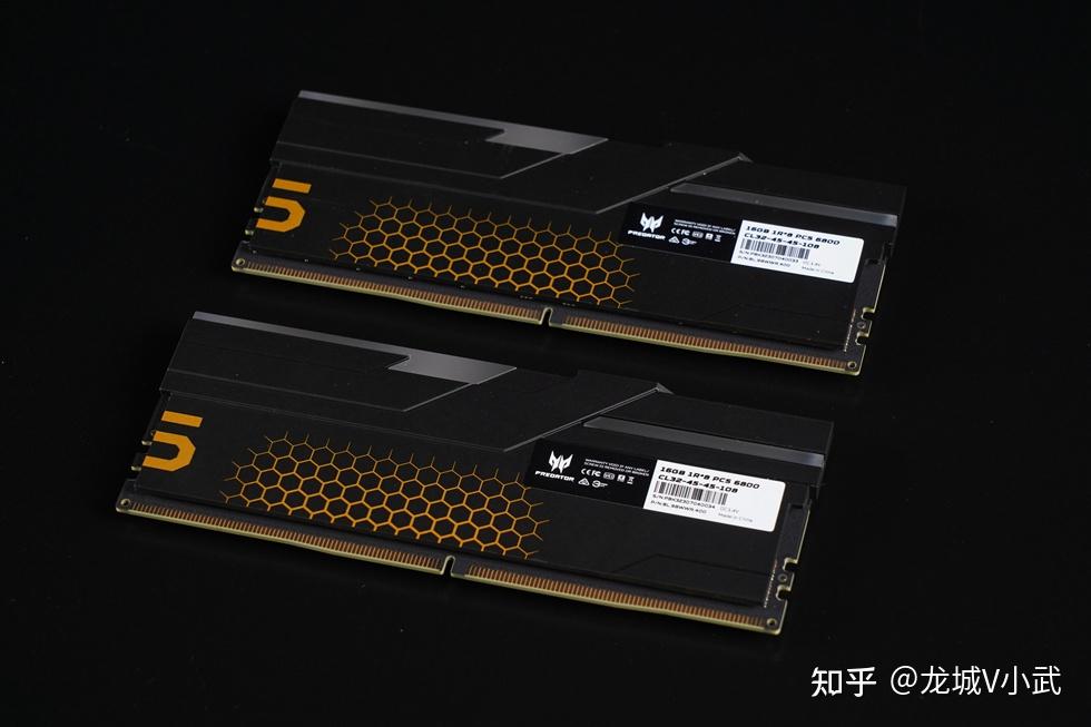 超大杯itx主机tttower200rogb760iasus4070ats装机分享