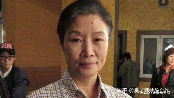 吕中:我一生不接广告,儿子是导演、儿媳是影后,女儿成国人骄傲 - 知乎