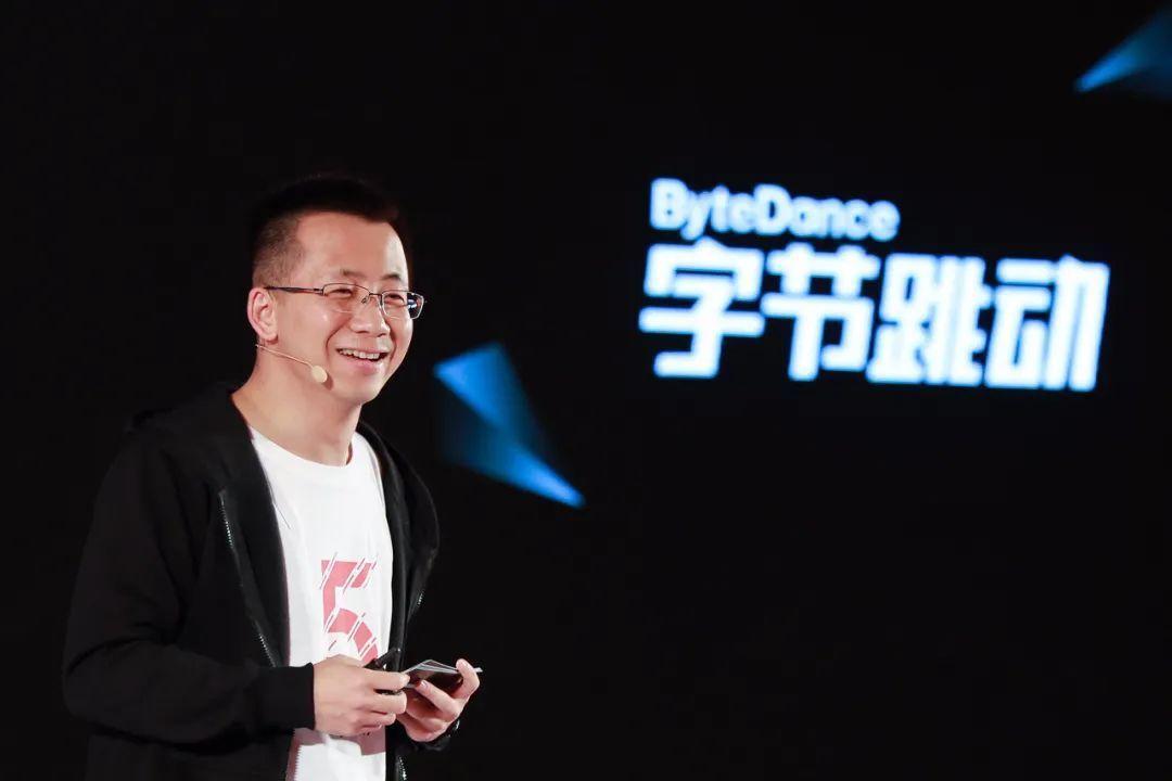 凭什么是张一鸣
