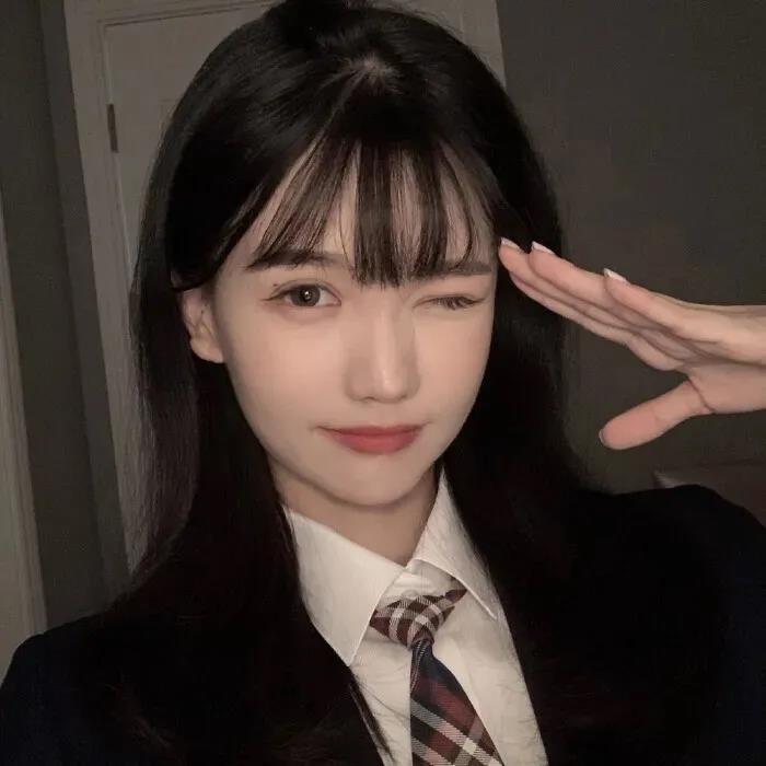 有没有又纯又欲的类似头像