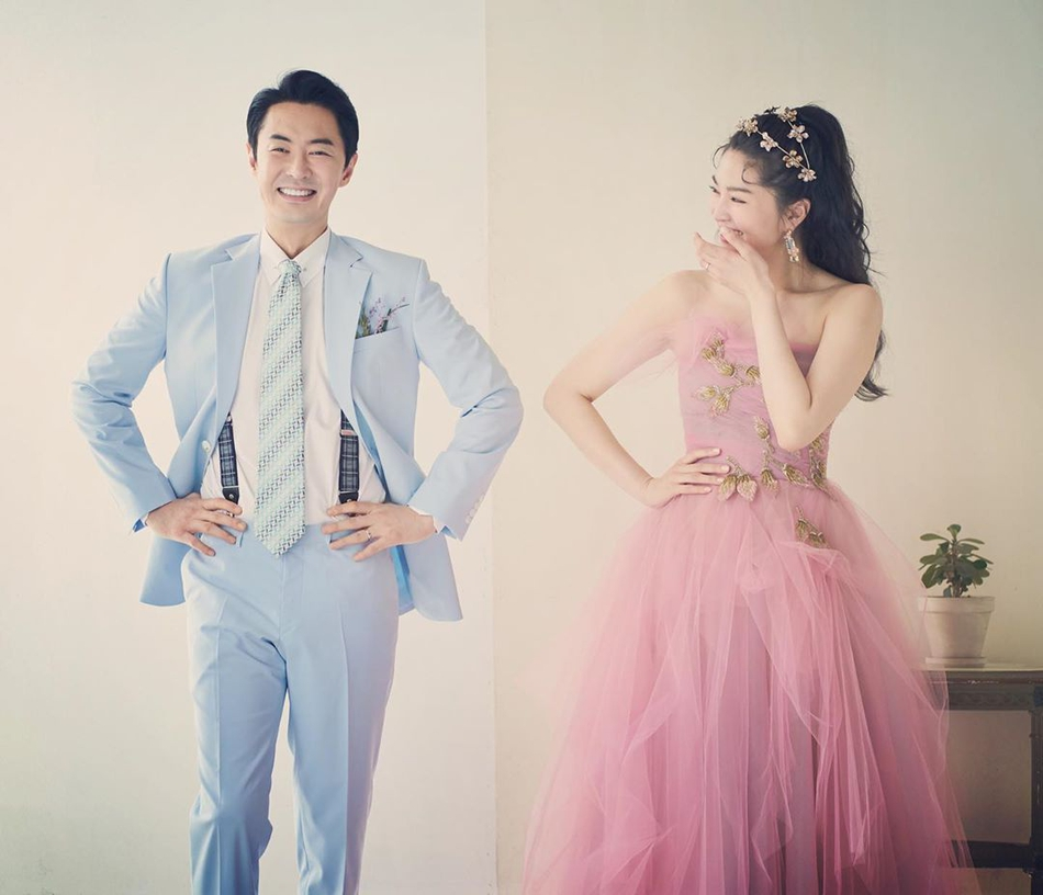 神话成员junjin婚纱照公开妻子名为刘亦书