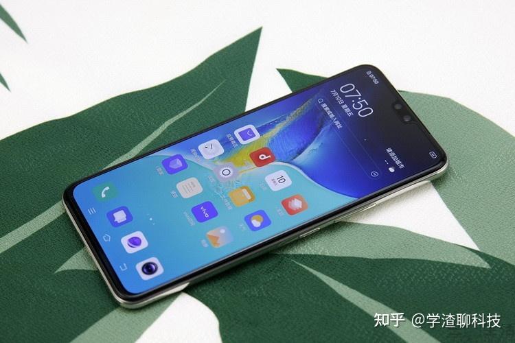 vivo s7t正式发售,性能虽然提升不少,拍照能力却下降了?