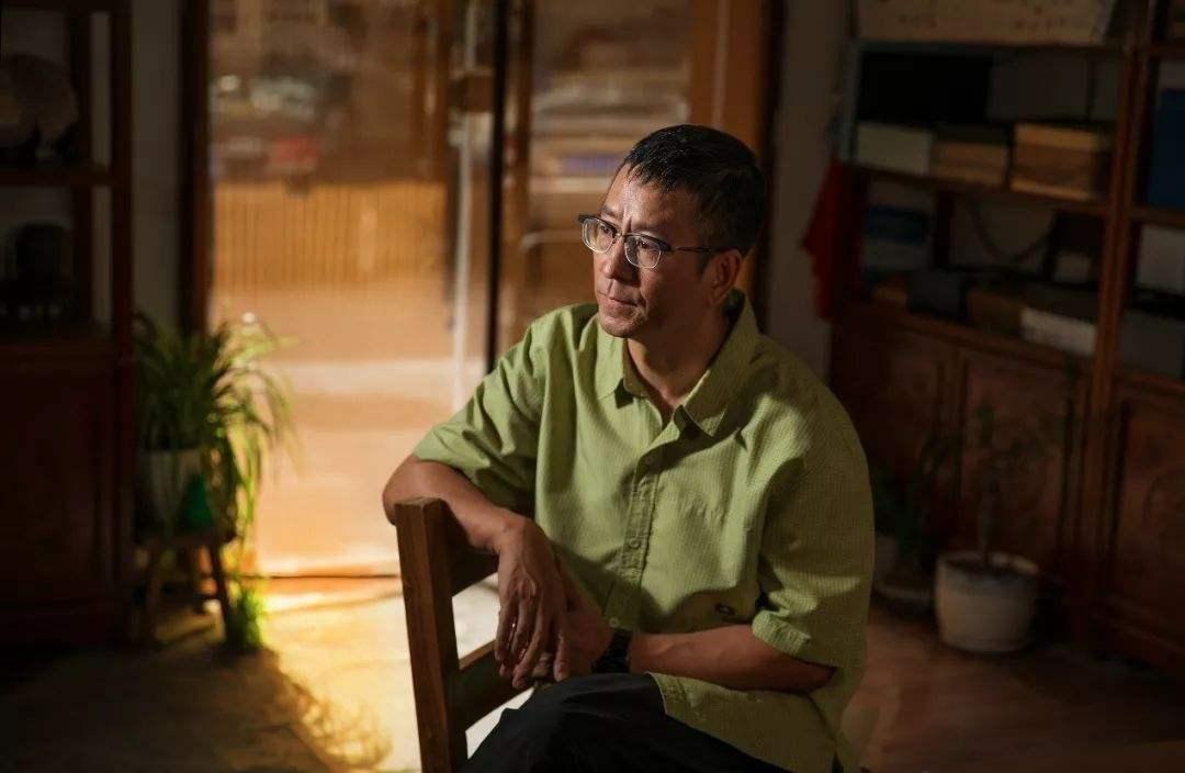 白岩松:中国人为什么总是不开心