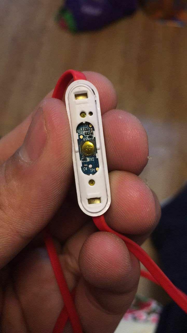 urbeats的简单鉴定真假