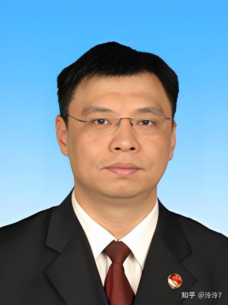 区委常委,常务副区长:王永杰