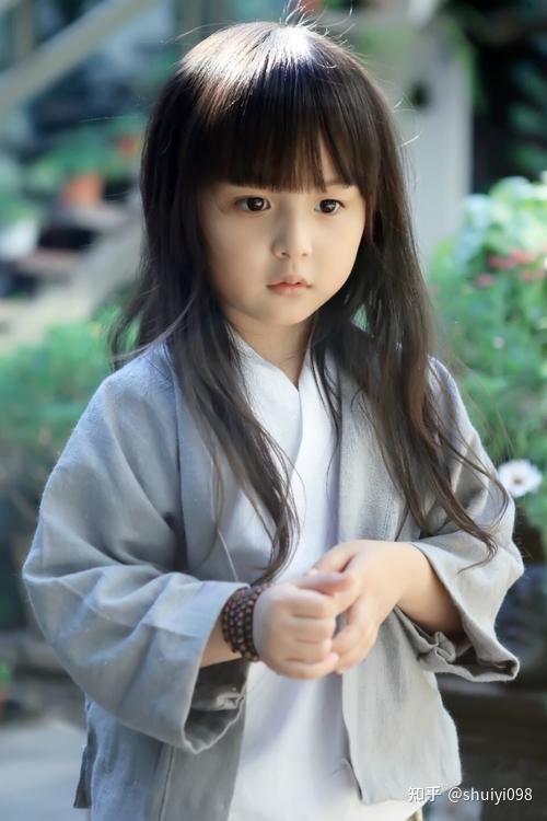 牛年女宝宝小名洋气时尚