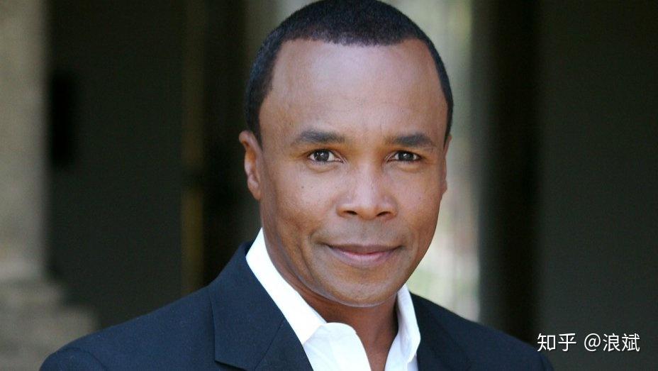 如果放到这个二次元文化盛行的网络年代,或许乔·弗雷泽的绰号就会