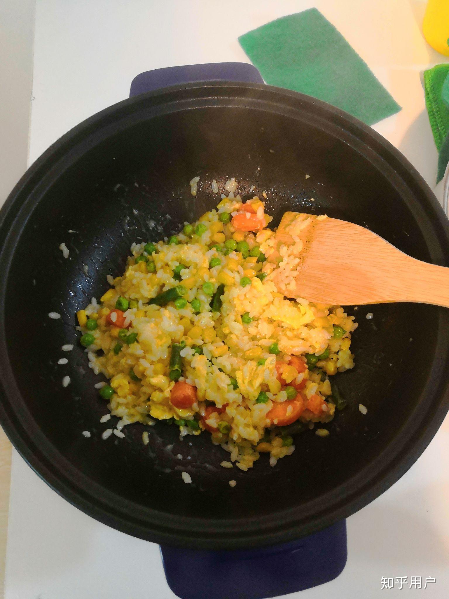 咋样做蛋炒饭最好吃 v2-d6794075dfb65a2aeeef1b4e5c83578f_r.jpg