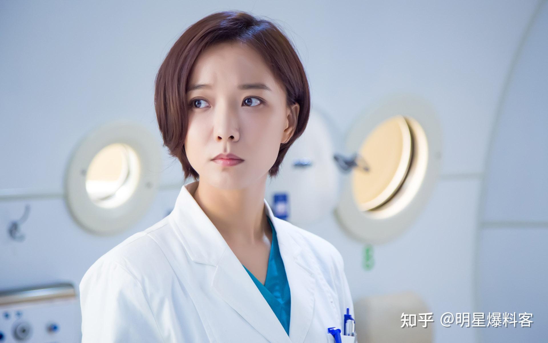 娱乐点评杨紫李雪琴虞书欣卢昱晓侯雯元王珞丹