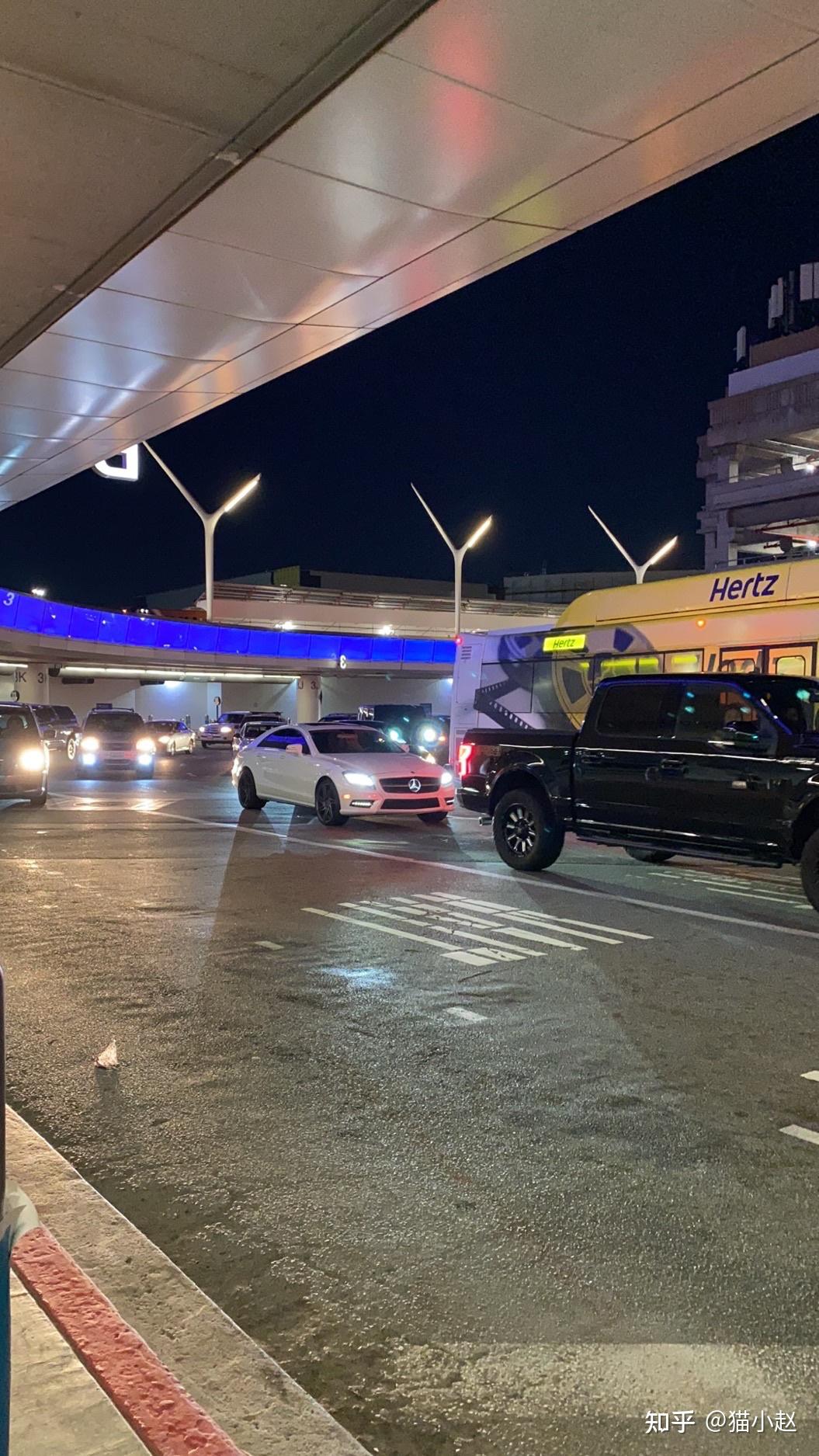 然后就出了机场.到洛杉矶接娃,国内出发.