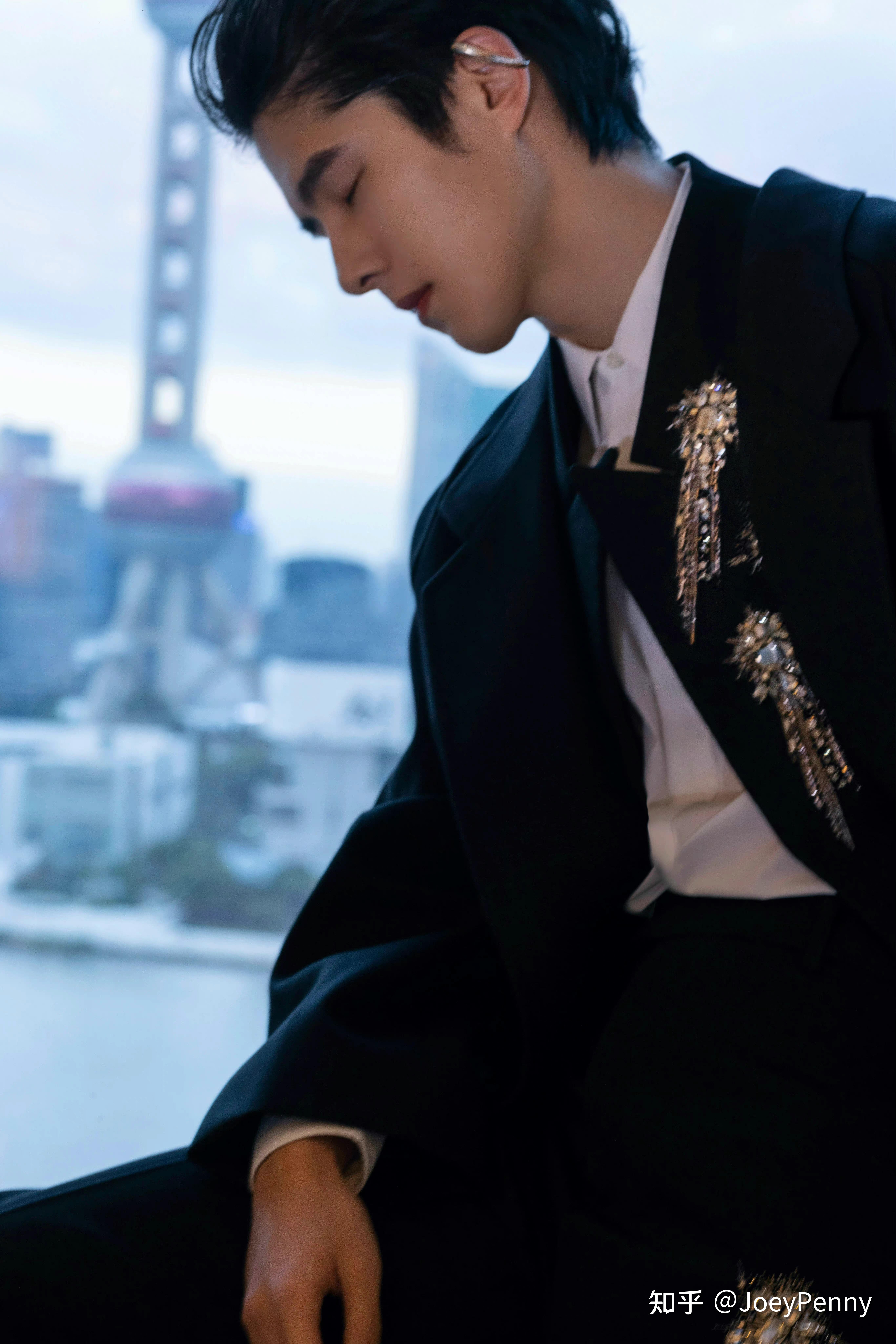 和少年感说byebye的刘昊然——22.10.