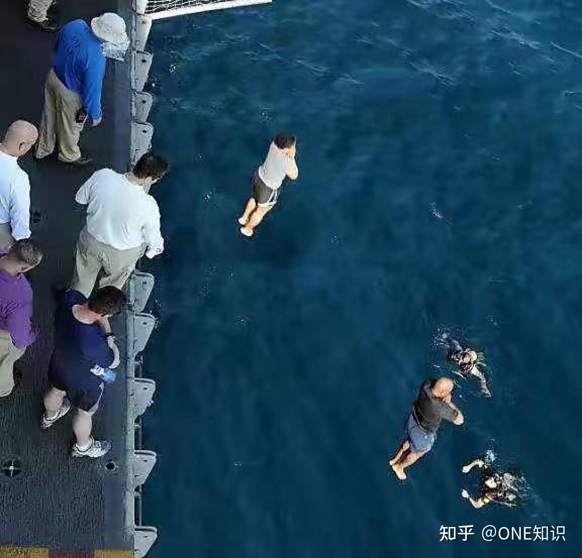 遇到中大型船沉船时，跳海自救可行吗？海洋里的危险你知道多少？ - 知乎
