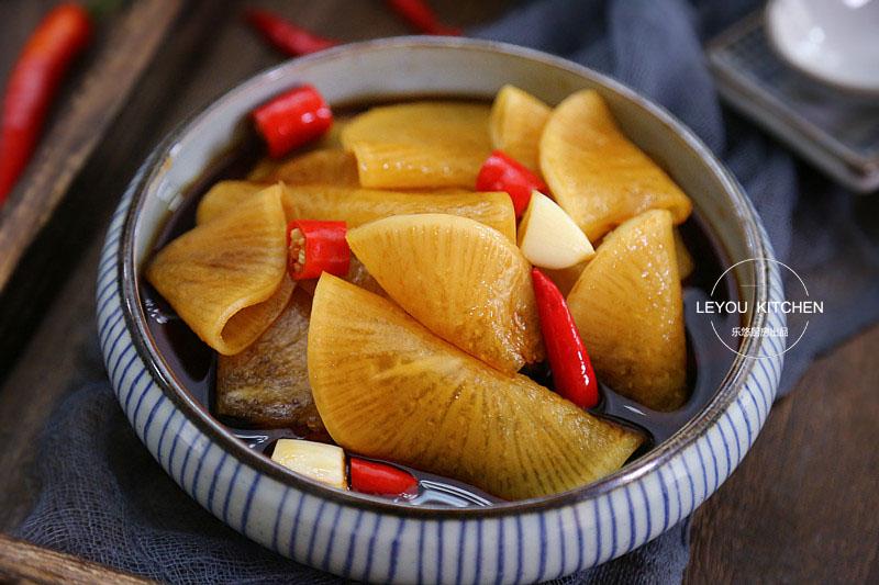 腌一晚就可以吃的酱萝卜,成本几块钱,早上配粥很开胃