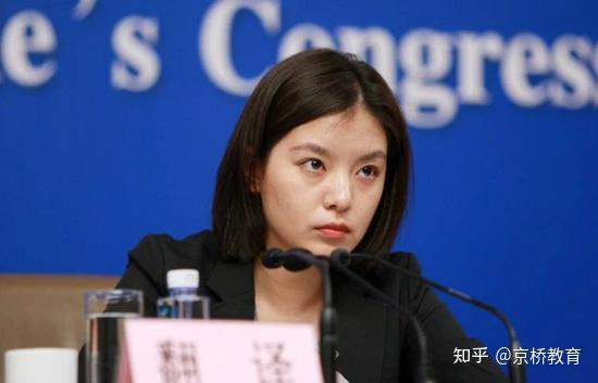 “大国顶流翻译”张京:用专业向世界传递中国之声! - 知乎