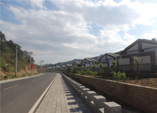 2017游古北水镇附近周边住宿密云希望小镇阁老峪金地久农家院别墅住宿