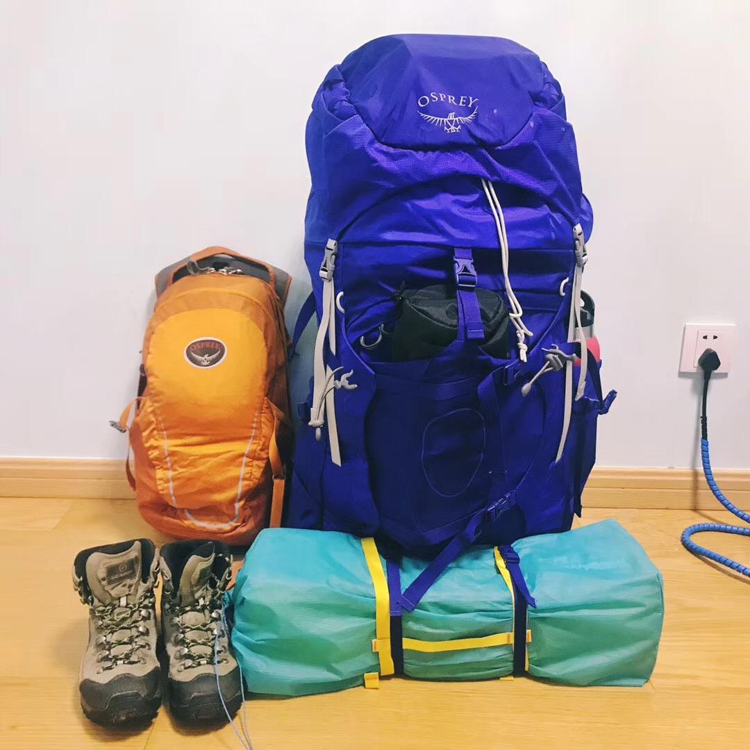 户外徒步登山,应该具有哪些基础的装备? - 知乎