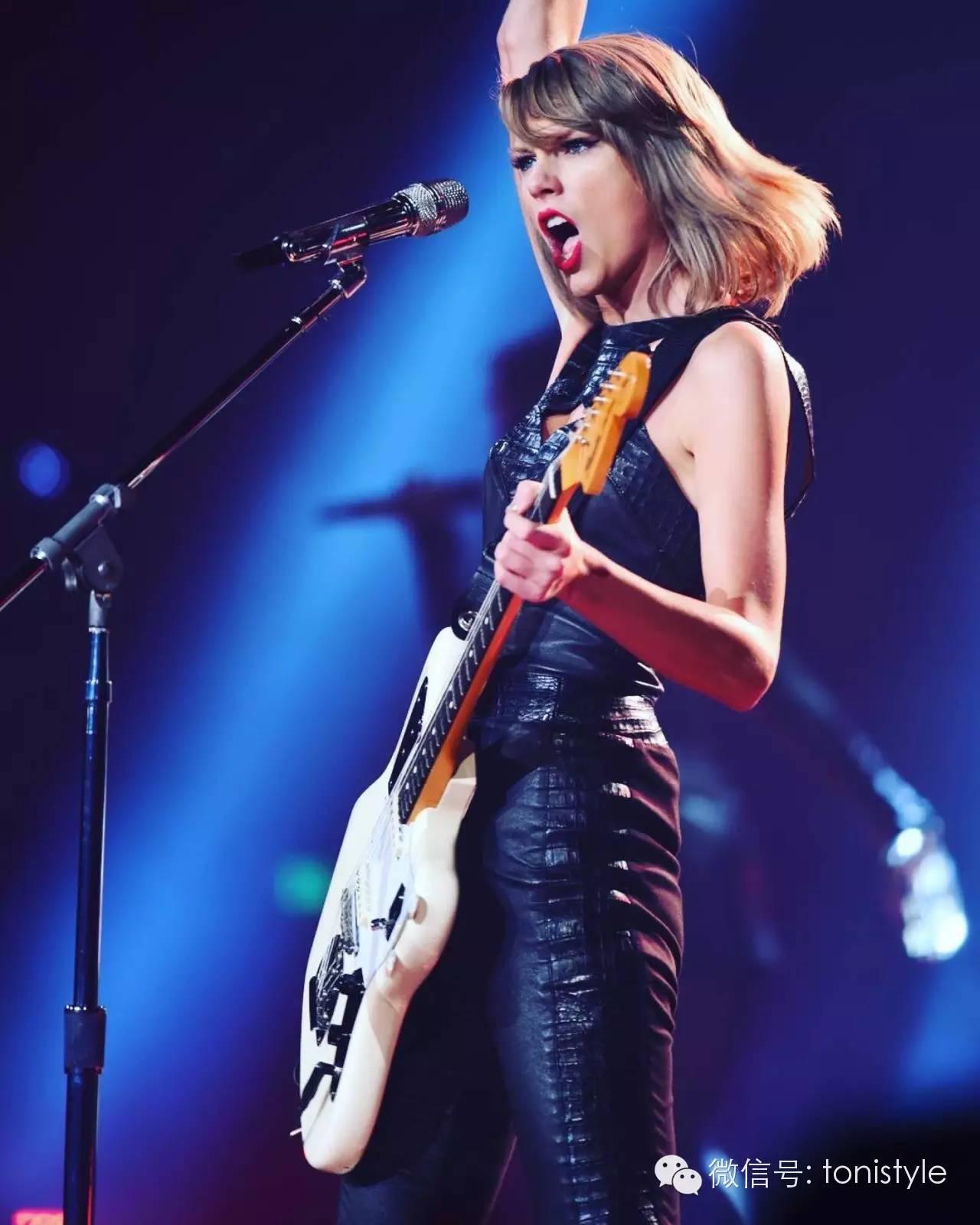 霉霉演唱会造型小盘点