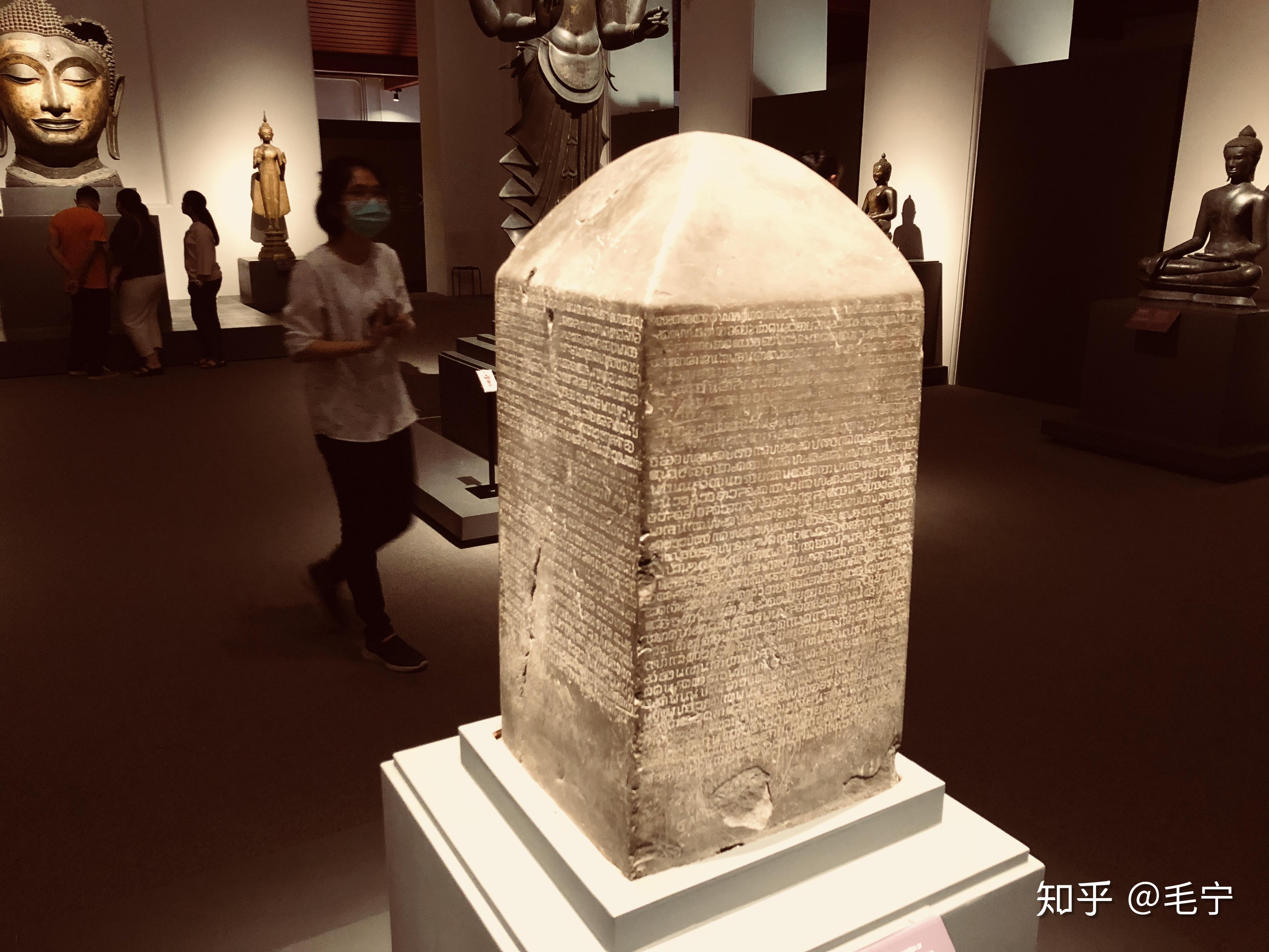 代表就是贸易帝国-室利佛逝(sri vijaya,包括后来的三佛齐)为代表的