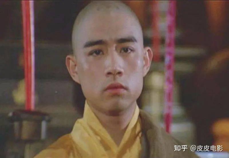 《木棉袈裟》是根据《坛经》中六祖惠能的故事改编的,徐小明将整个