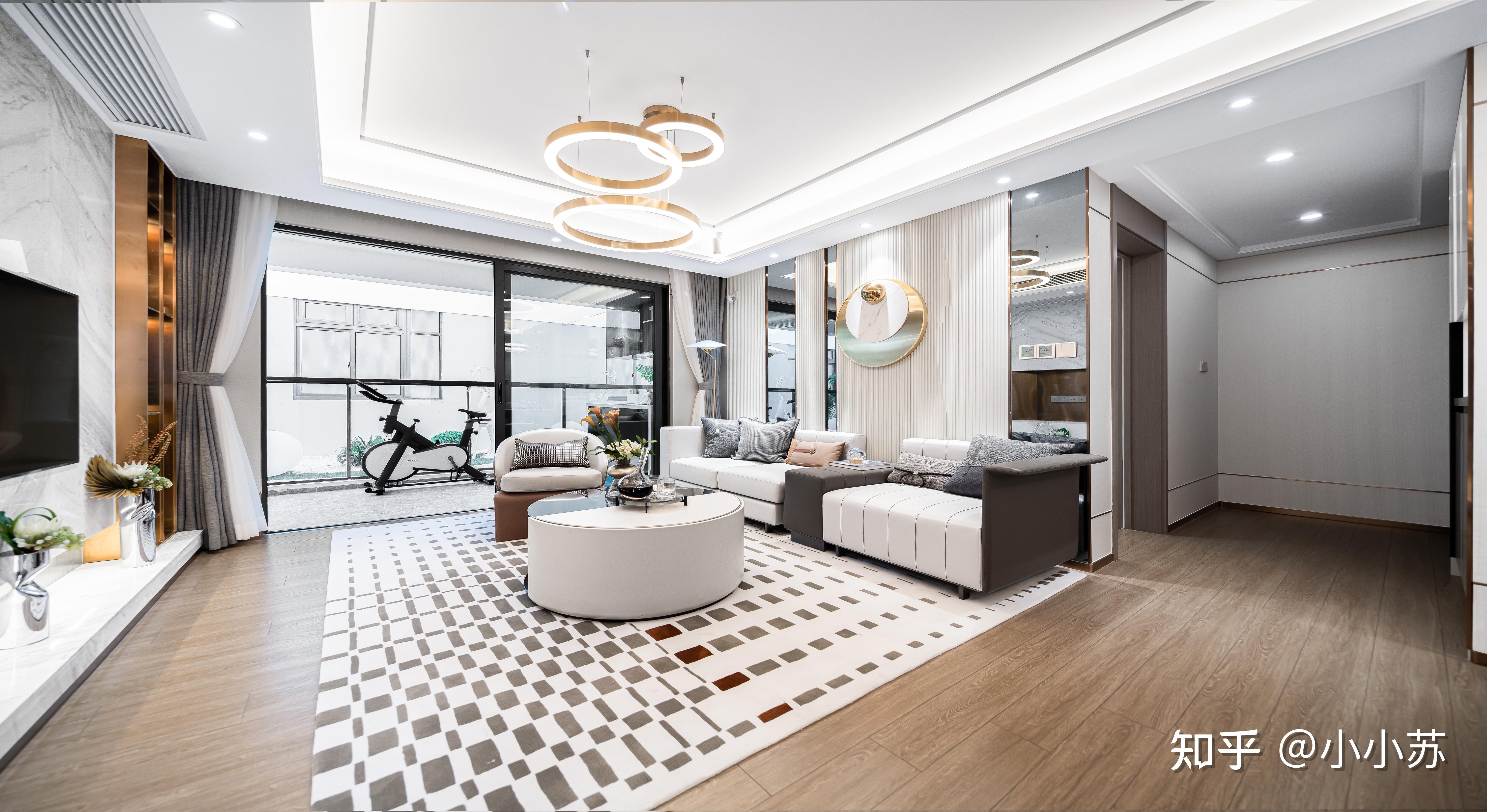 125㎡四室两厅 超大阳台真的太喜欢啦！🏠 📐户型：125㎡，4房2厅2卫 - 知乎