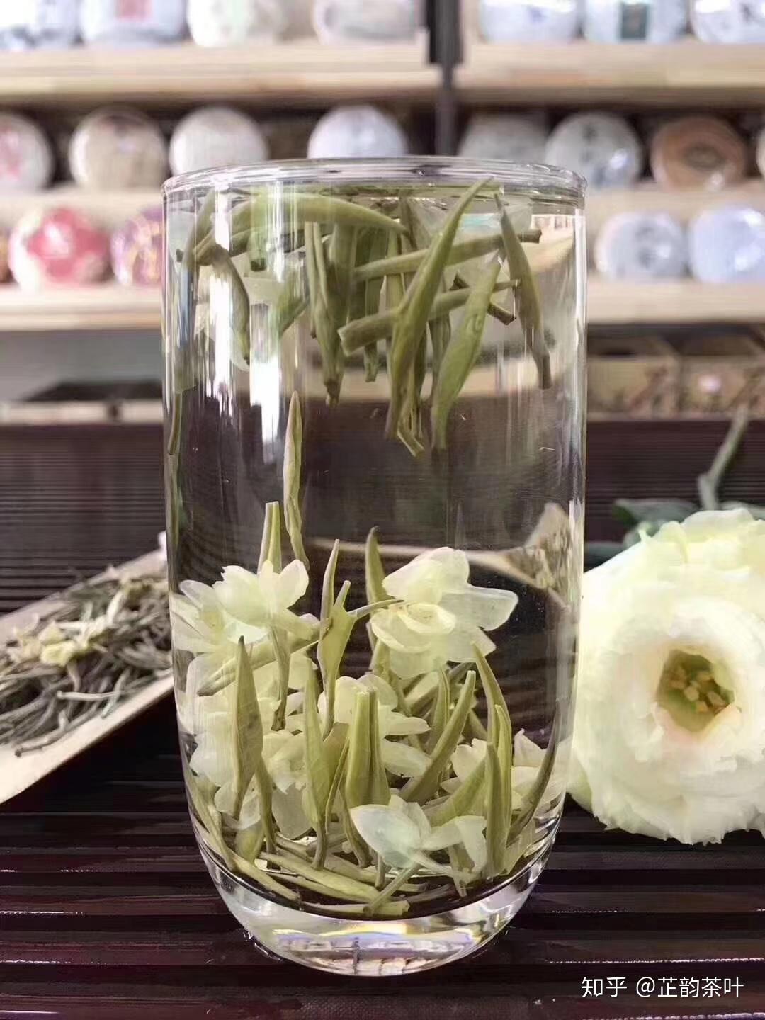了菊花茶,金莲花茶,百全花茶,千日红茶,灯笼花茶,玫瑰茄茶,白兰花茶